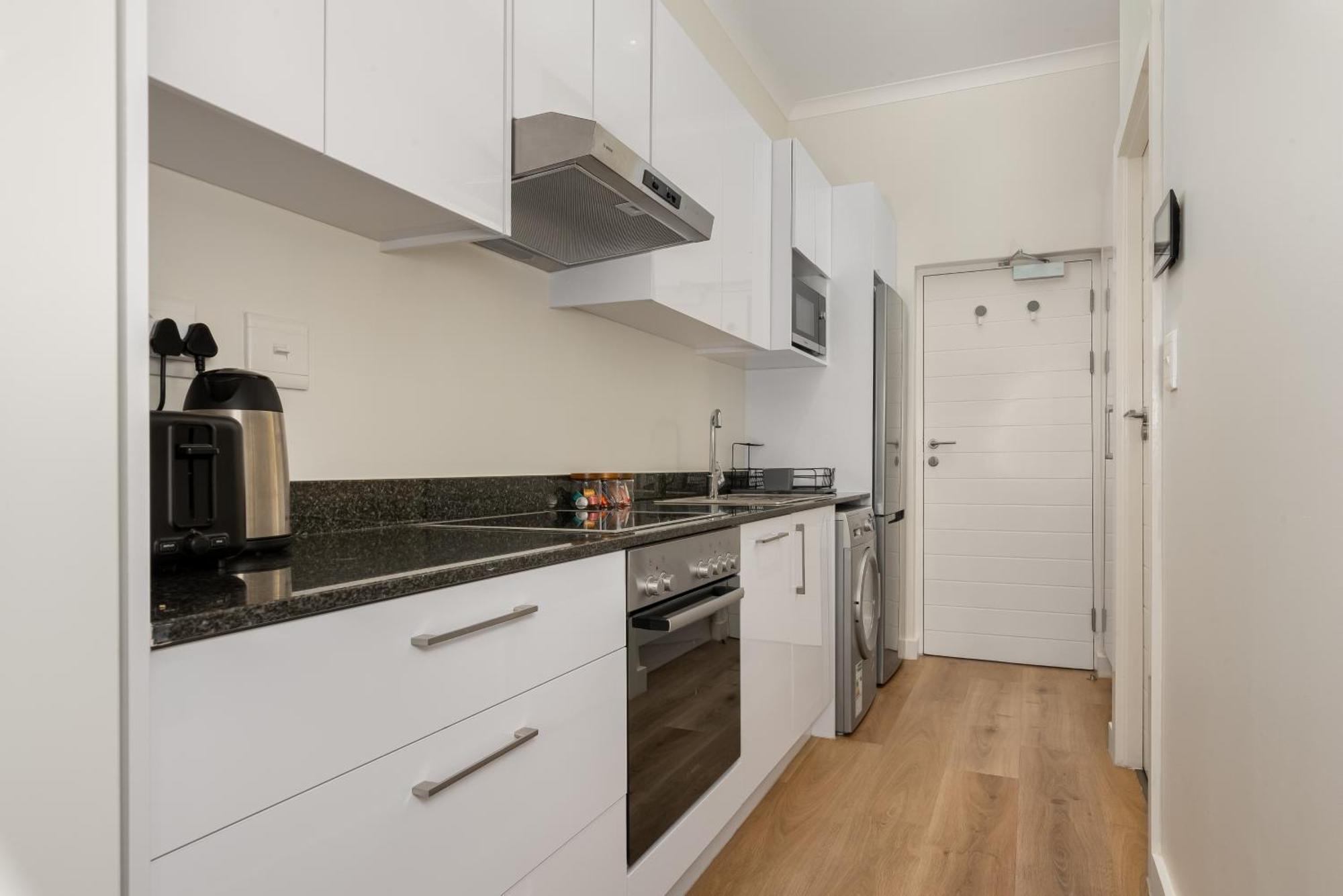 كيب تاون Newlands Peak Aparthotel By Totalstay المظهر الخارجي الصورة